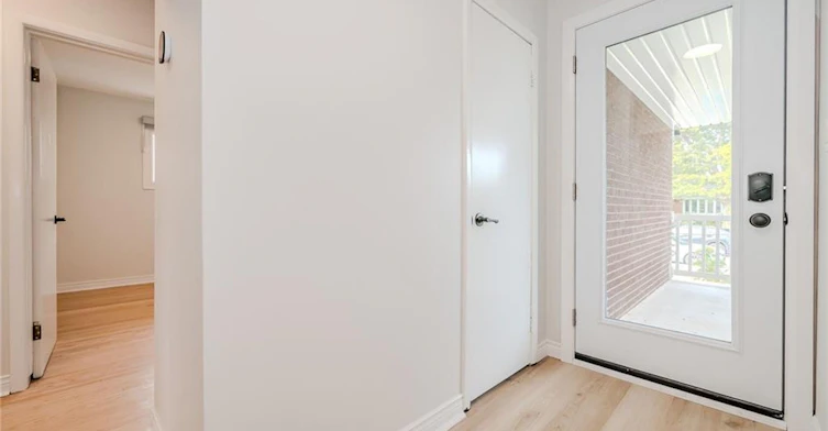 Main-38 Endfield Avenue, Hamilton, ON, L8T 2L4 - 4