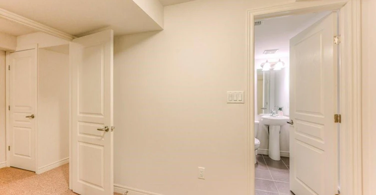 73 Robert Peel Road, Kitchener, ON, N2H 0B6 - 32
