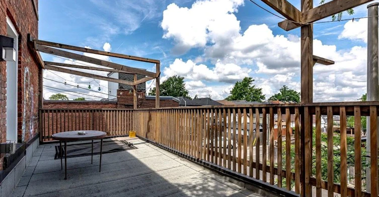 204-433 Barton Street E, Hamilton, ON, L8L 2Y5 - 18