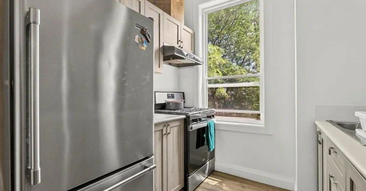 204-433 Barton Street E, Hamilton, ON, L8L 2Y5 - 25