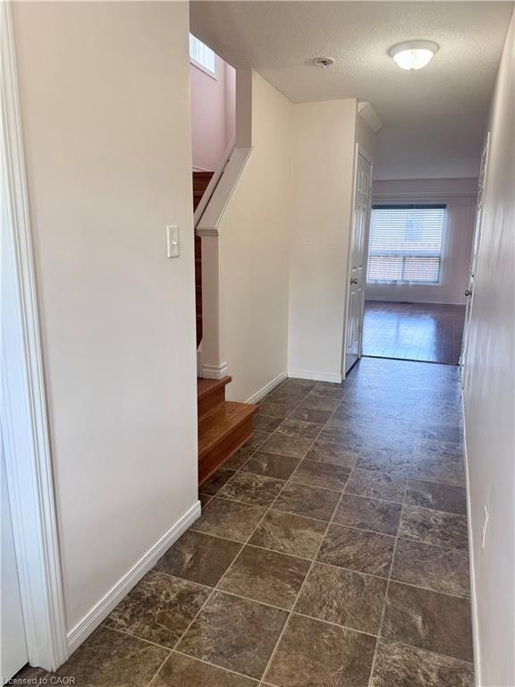 452 Beaumont Crescent, Kitchener, ON, N2A 0C4 - 4