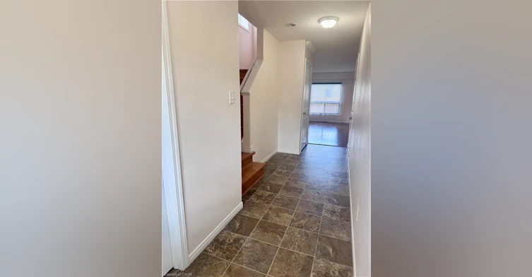 452 Beaumont Crescent, Kitchener, ON, N2A 0C4 - 4