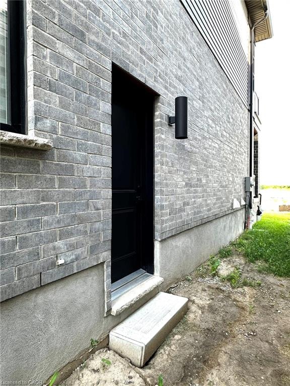 Lower-50 Jacob Detweiller Drive, Kitchener, ON, N2P 0L1 - 6