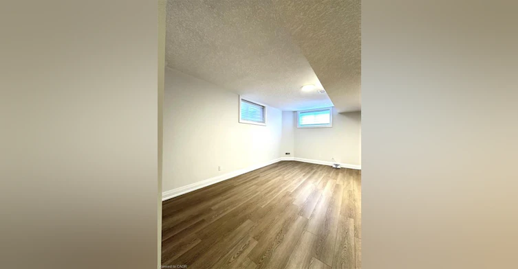 Lower-50 Jacob Detweiller Drive, Kitchener, ON, N2P 0L1 - 15