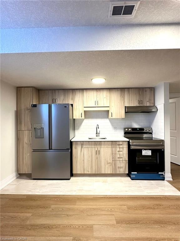 Lower-50 Jacob Detweiller Drive, Kitchener, ON, N2P 0L1 - 18