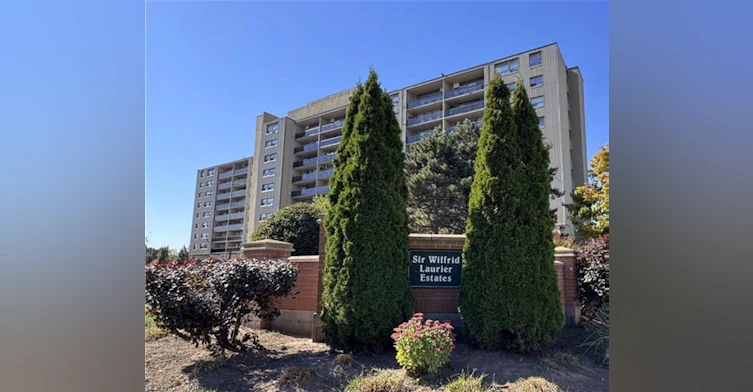 407-15 Albright Road, Hamilton, ON, L8K 5J2 - 2