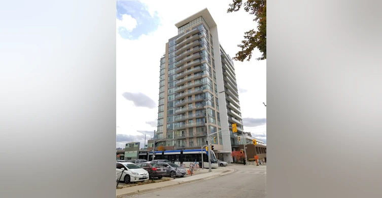 811-85 Duke Street W, Kitchener, ON, N2H 0B7 - 2