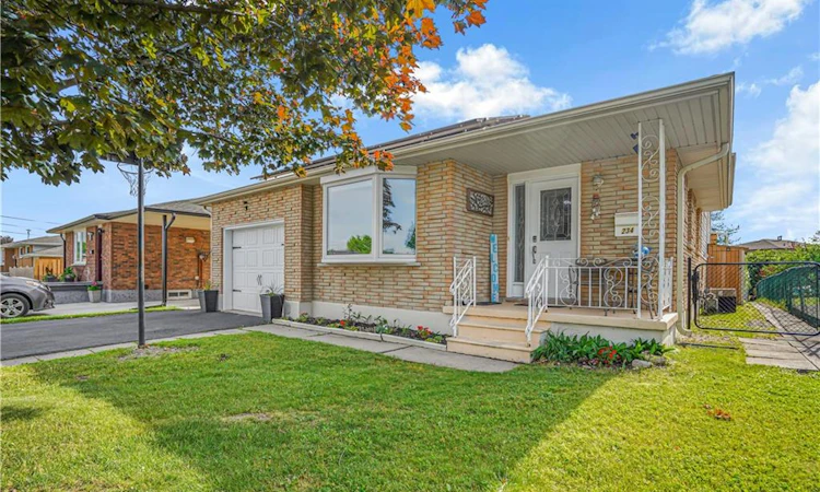 234 Thunderbird Drive