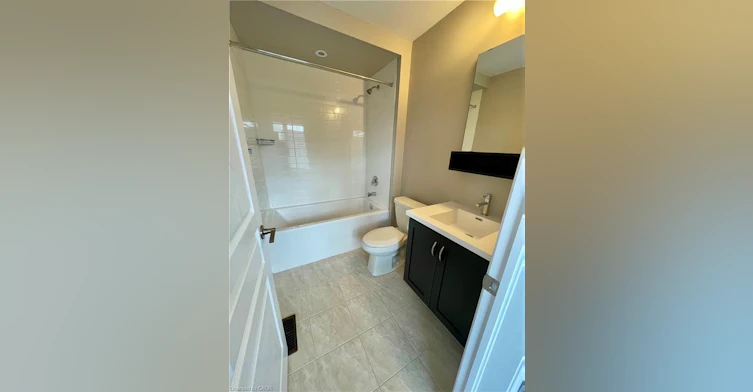 76 Esplanade Lane, Grimsby, ON, L3M 0H2 - 29