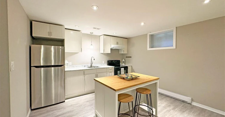 3383 (LOWER) Tisdale Road, Hamilton, ON, L0R 1W0