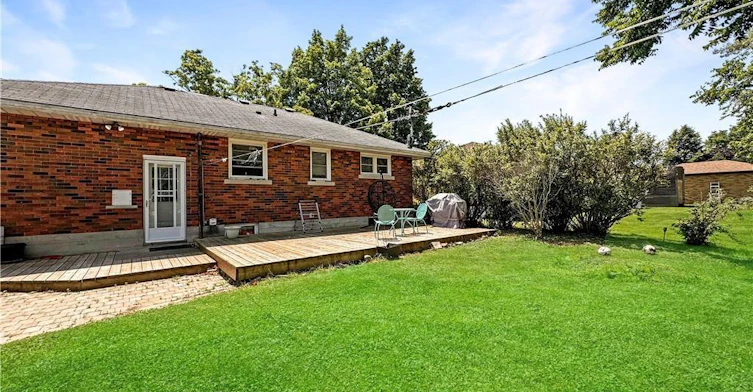 3 Westview Avenue, Brant, ON, N3T 5L7 - 32