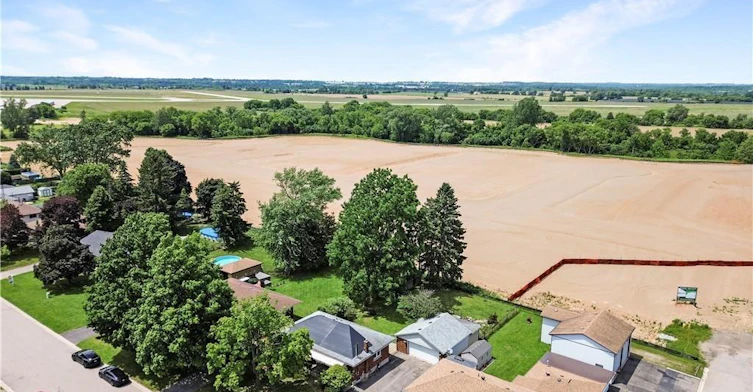3 Westview Avenue, Brant, ON, N3T 5L7 - 34