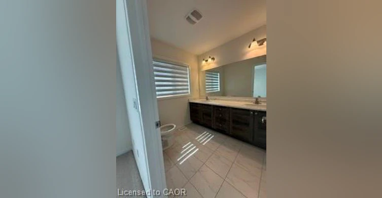 135 Freedom Crescent, Hamilton, ON, L0R 1W0 - 10