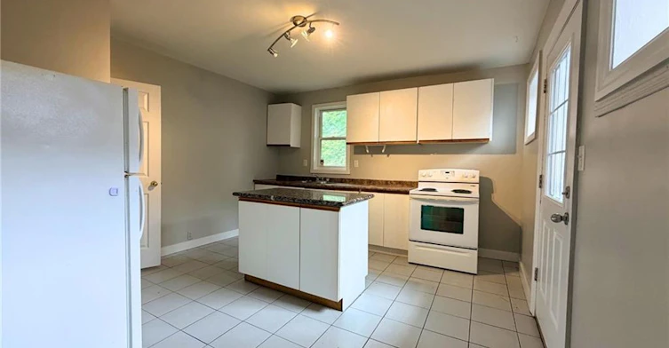1-114 West Avenue N, Hamilton, ON, L8L 5C3 - 13