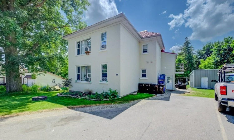 30 Foell Street