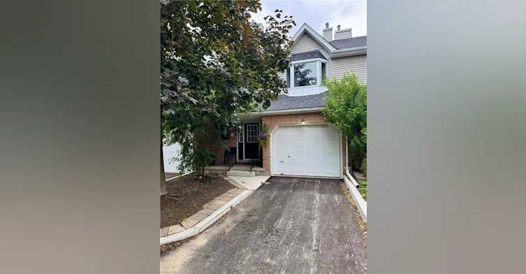 22-310 Christopher Drive, Cambridge, ON, N1P 1B4