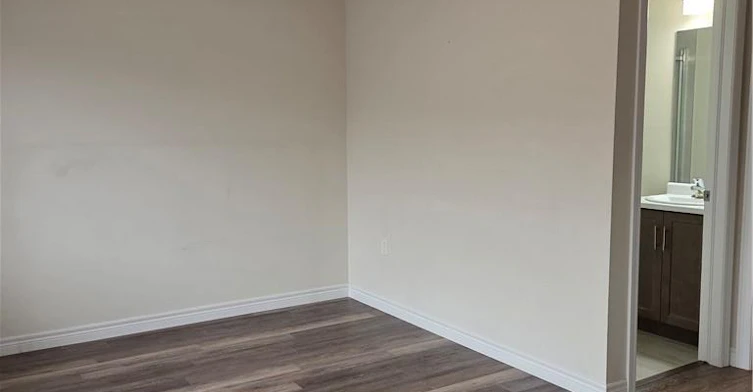 5 Birot Lane, Hamilton, ON, L9K 0K1 - 24