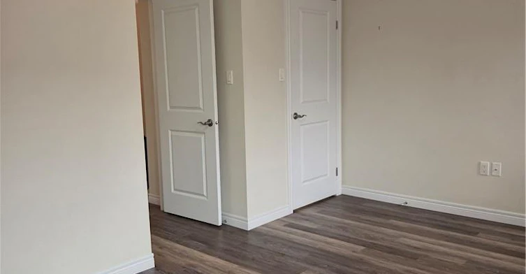5 Birot Lane, Hamilton, ON, L9K 0K1 - 25