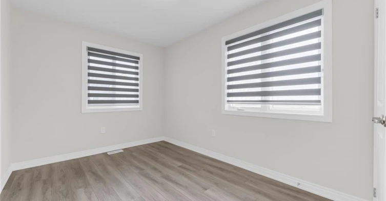 36-40 Zinfandel Drive, Hamilton, ON, L8E 0L1 - 18