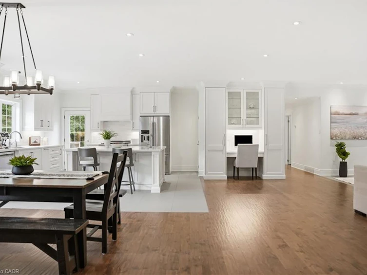 270 Poplar Drive, Burlington, ON, L7L 2N4 - 14