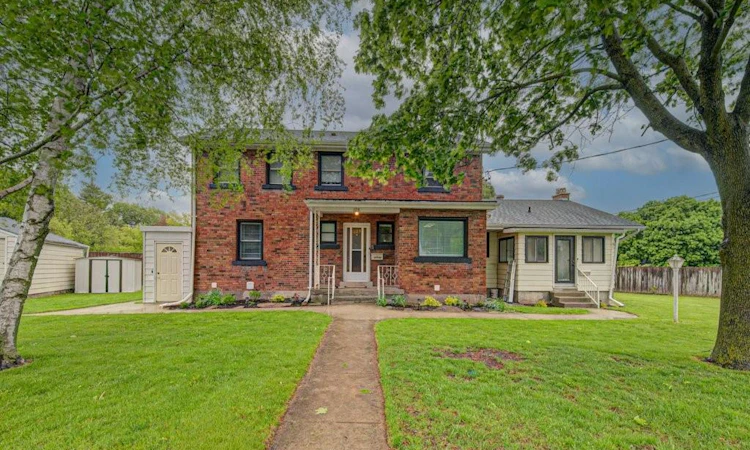 128 Pollock Avenue