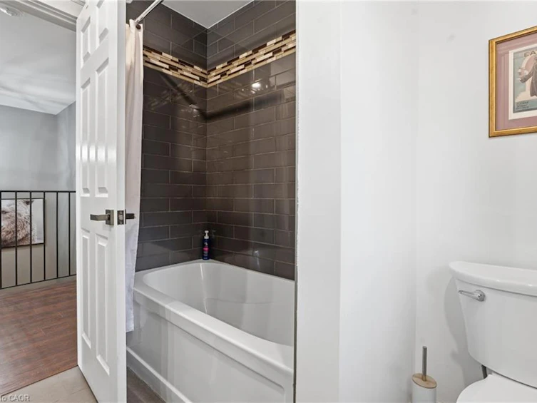 5 Arden Avenue, Hamilton, ON, L8H 7C2 - 31