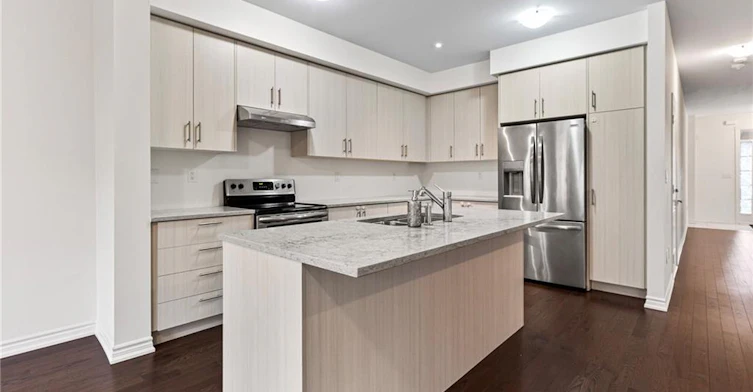 340 Thimbleweed Court, Milton, ON, L9T 2X5 - 8