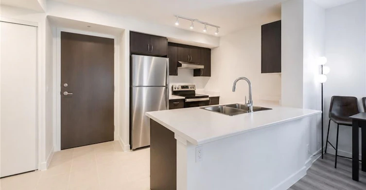 309-10 Wilby Crescent, Toronto, ON, M6N 0B6 - 7