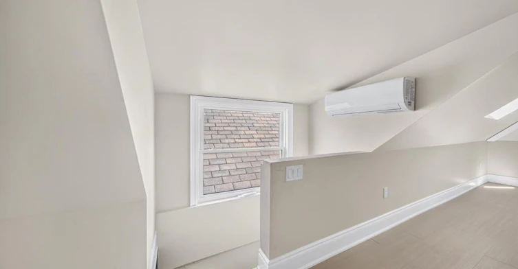 UPPER-250 Hughson Street N, Hamilton, ON, L8L 4M3 - 27