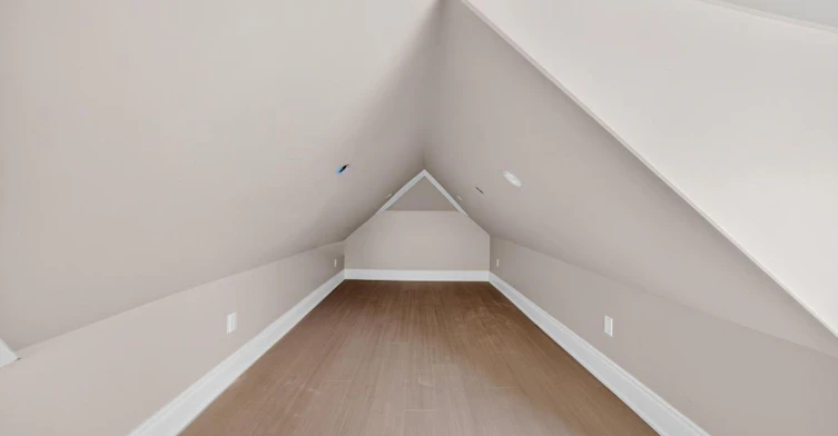 UPPER-250 Hughson Street N, Hamilton, ON, L8L 4M3 - 25