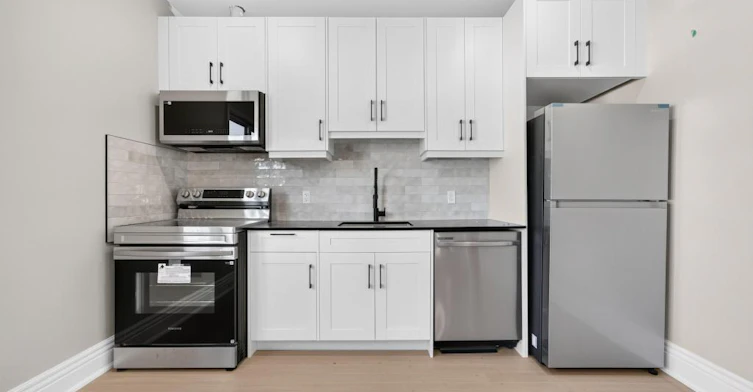 UPPER-250 Hughson Street N, Hamilton, ON, L8L 4M3 - 6