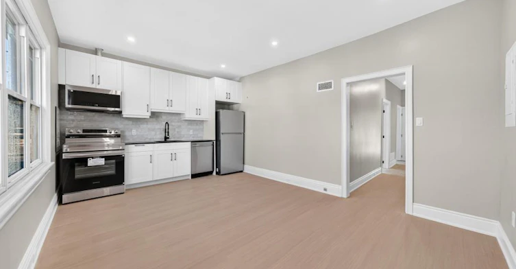 UPPER-250 Hughson Street N, Hamilton, ON, L8L 4M3 - 5