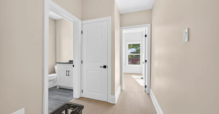 UPPER-250 Hughson Street N, Hamilton, ON, L8L 4M3 - 14