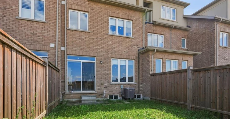 33 Bayonne Drive, Hamilton, ON, L8J 0L2 - 21