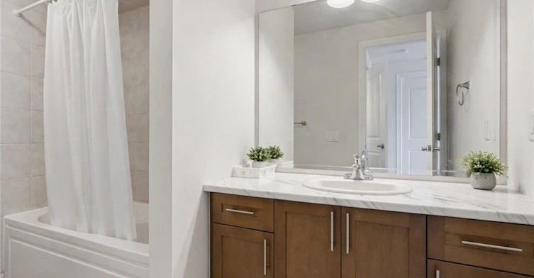 33 Bayonne Drive, Hamilton, ON, L8J 0L2 - 17