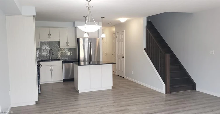 566 Blair Creek Drive, Kitchener, ON, N2P 0E4 - 4