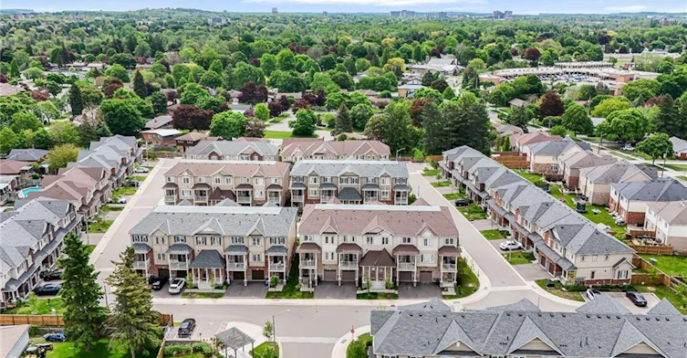 15 Dewberry Drive, Kitchener, ON, N2B 0A9 - 18