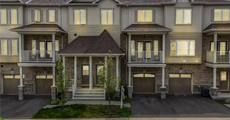 15 Dewberry Drive, Kitchener, ON, N2B 0A9