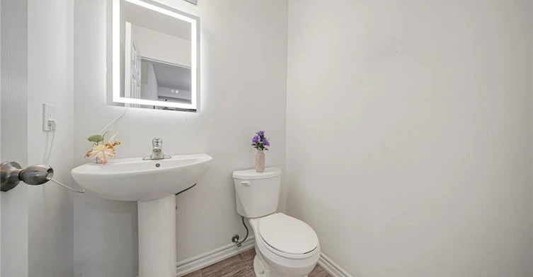 15 Dewberry Drive, Kitchener, ON, N2B 0A9 - 8