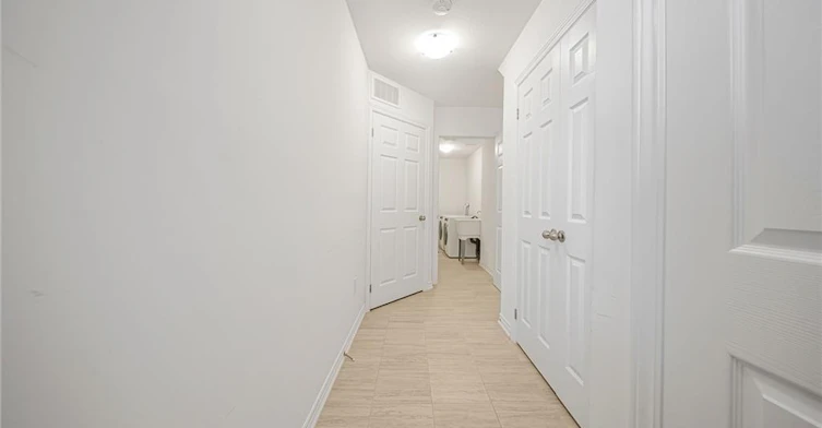 15 Dewberry Drive, Kitchener, ON, N2B 0A9 - 4