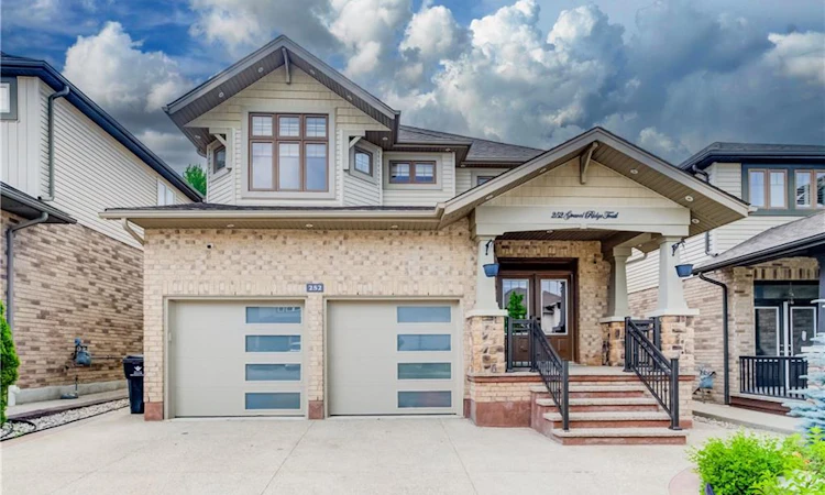 252 Gravel Ridge Trail