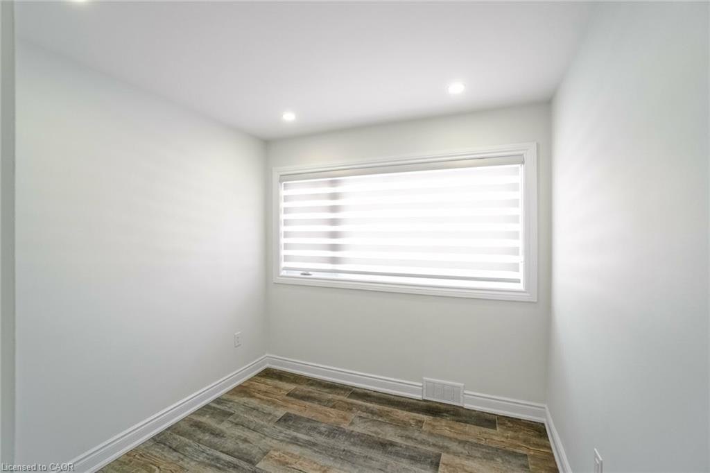UPPER-8 Marlborough Road, Guelph, ON, N1E 3X2 - 20