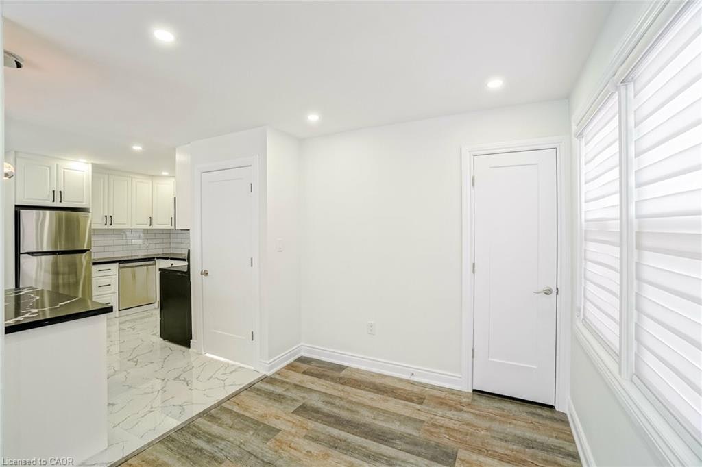 UPPER-8 Marlborough Road, Guelph, ON, N1E 3X2 - 9