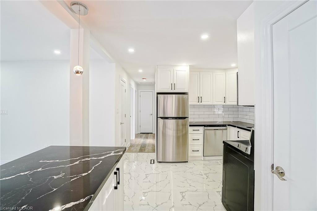 UPPER-8 Marlborough Road, Guelph, ON, N1E 3X2 - 14