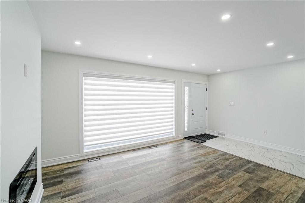 UPPER-8 Marlborough Road, Guelph, ON, N1E 3X2 - 4