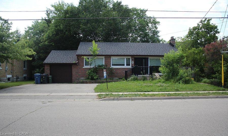 UPPER-8 Marlborough Road, Guelph, ON, N1E 3X2