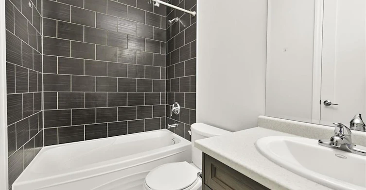 703-112 King Street E, Hamilton, ON, L8N 1A8 - 17