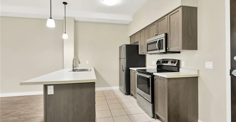 703-112 King Street E, Hamilton, ON, L8N 1A8 - 9