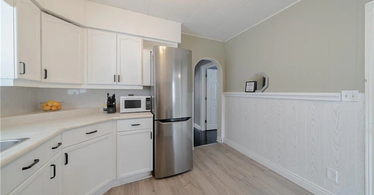 22 Concord Avenue, St. Catharines, ON, L2M 5N6 - 5
