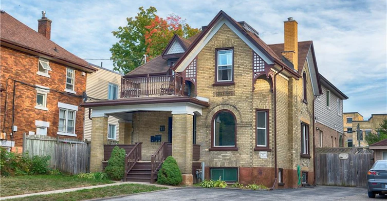1-71 Wellington Street N, Kitchener, ON, N2H 5J5